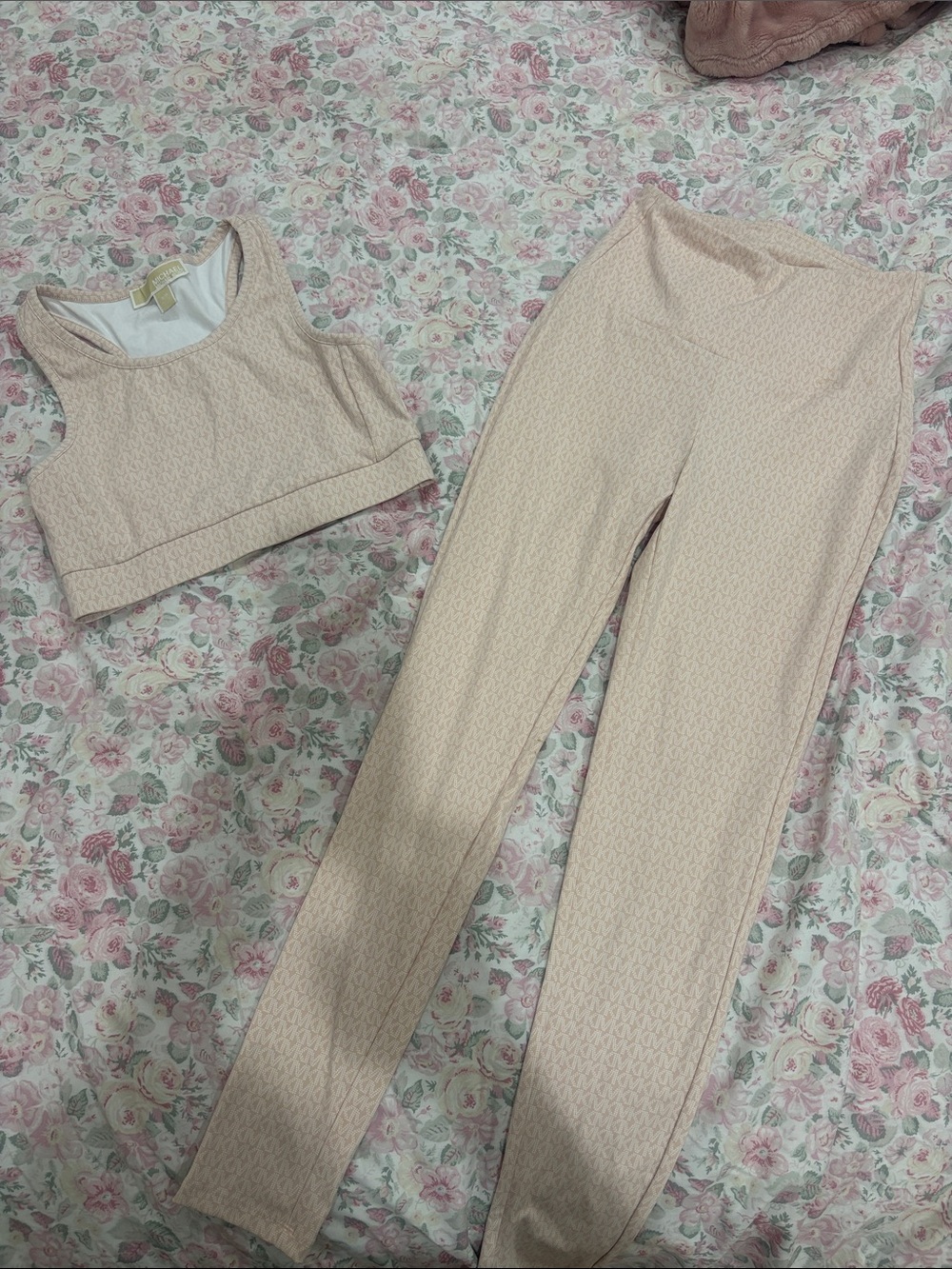 Michael Kors Blush Ribbed High-Waist Leggings and Crop Tank Set